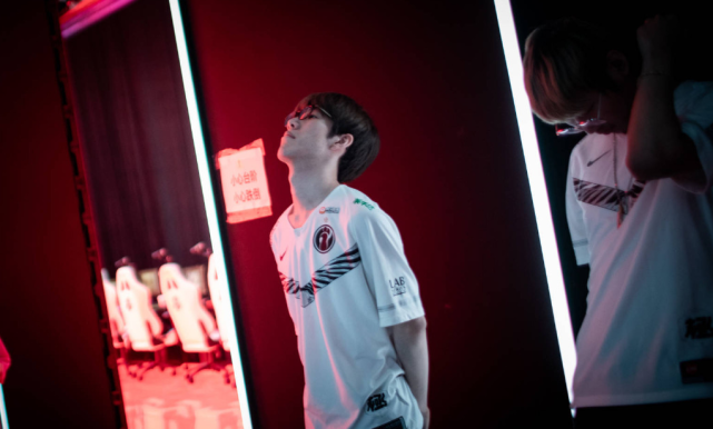 阵容结构上 阵容结构上