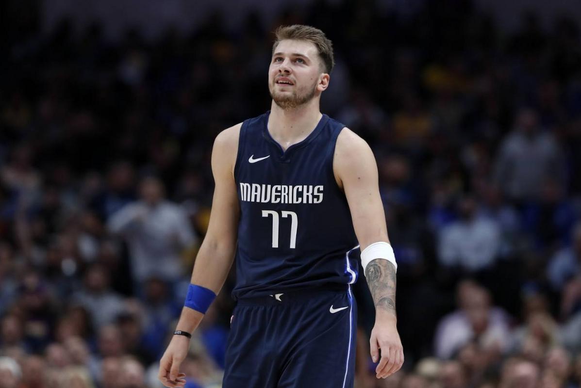 奏与对手策 奏与对手策