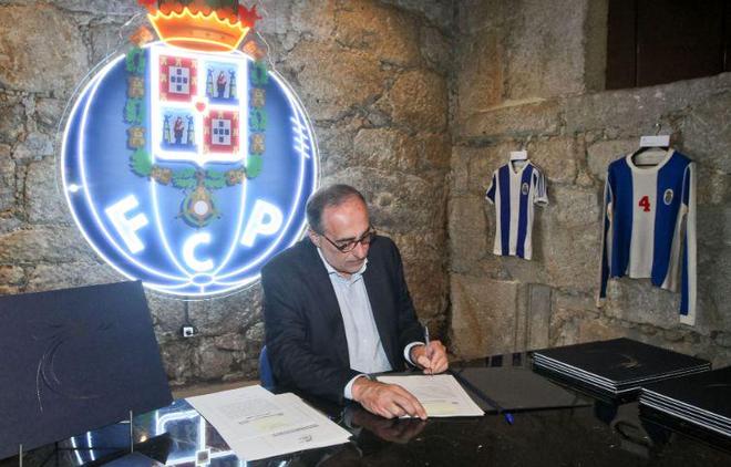 中丝毫不落 中丝毫不落