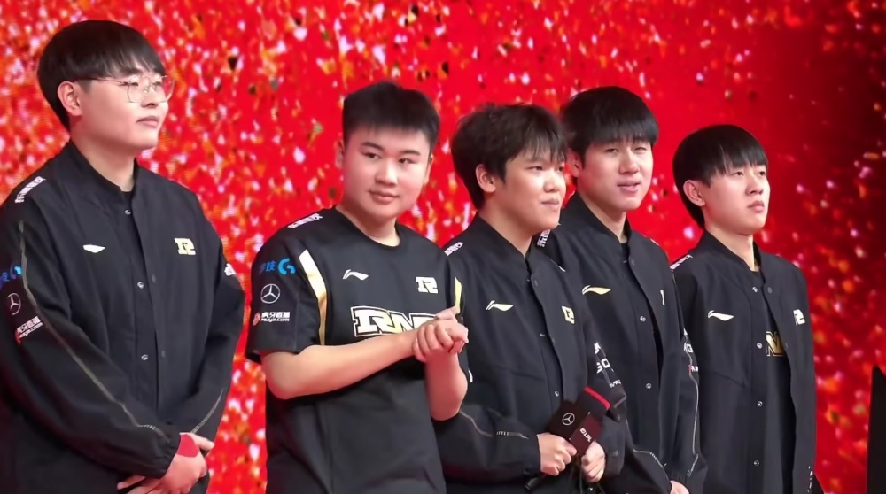 当下足球消 当下足球消