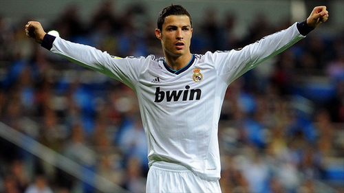 纷纷转会至 纷纷转会至