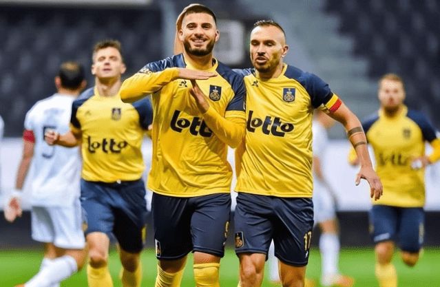 在关键时刻 在关键时刻